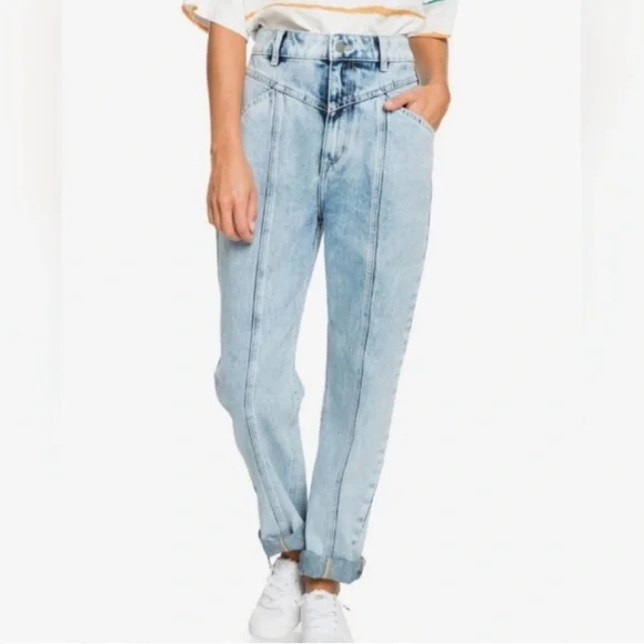 Roxy World Wide Woman Mom Fit Jeans, High Waist / Size 27 - Picture 3 of 12